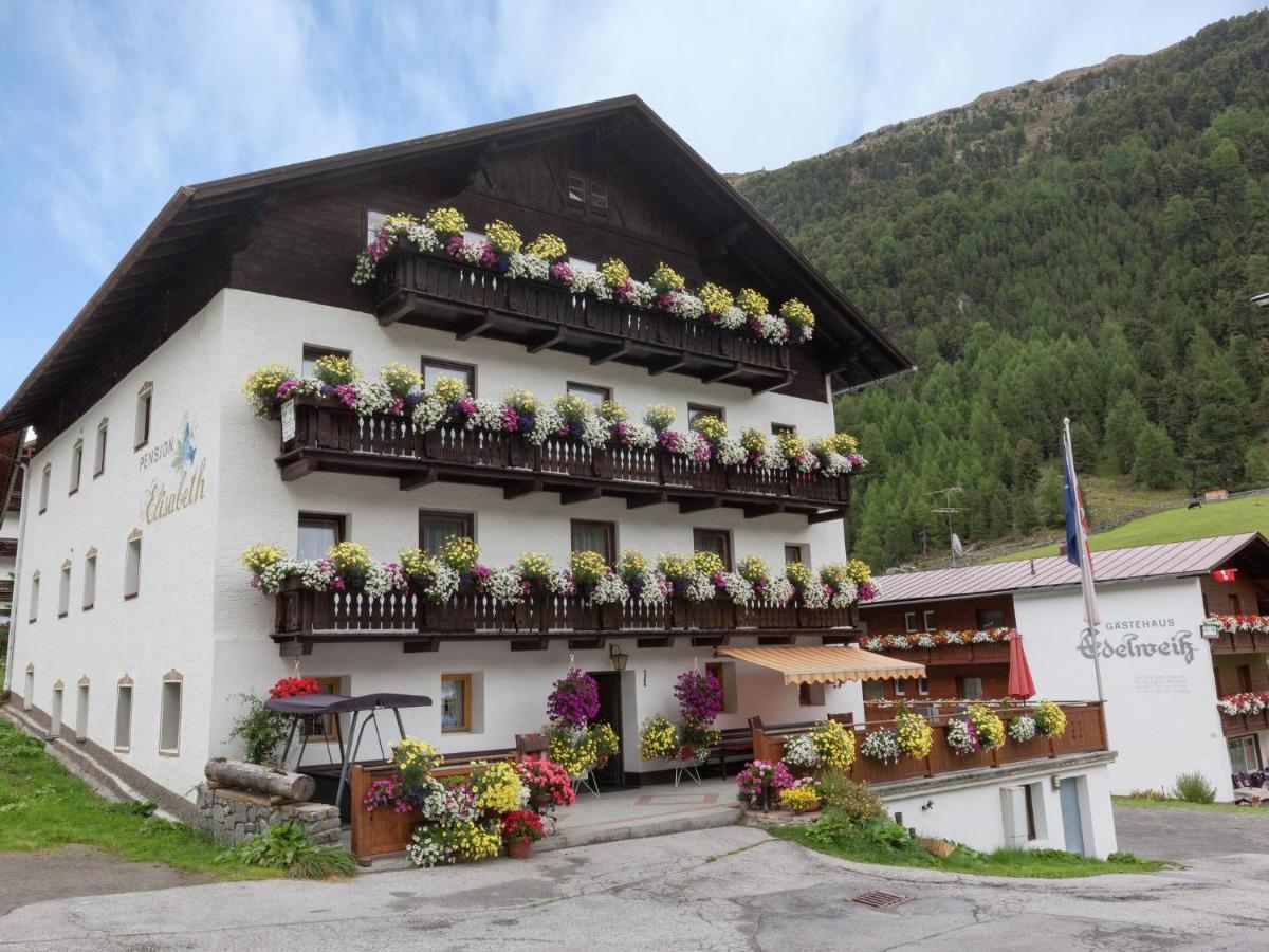 Guesthouse In Vent With Balcony Exterior foto